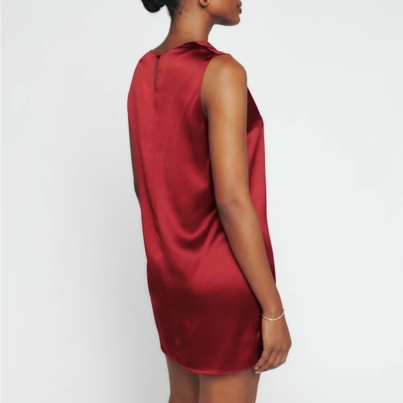 NWT Reformation Serina Silk Mock High Boat Neck Sleeveless Mini Dress Sangre Red - Picture 5 of 11
